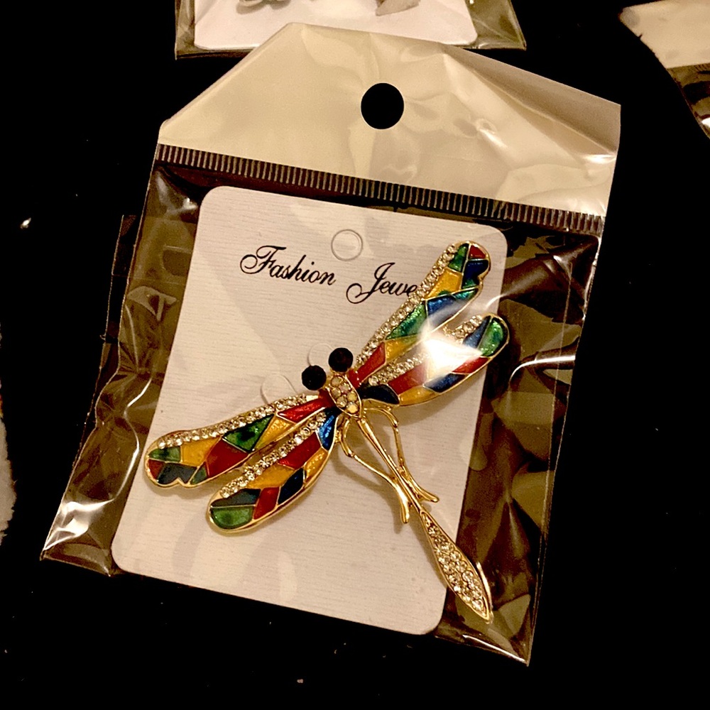 Classy, colourful, Tree brooch - Picture 1 of 3